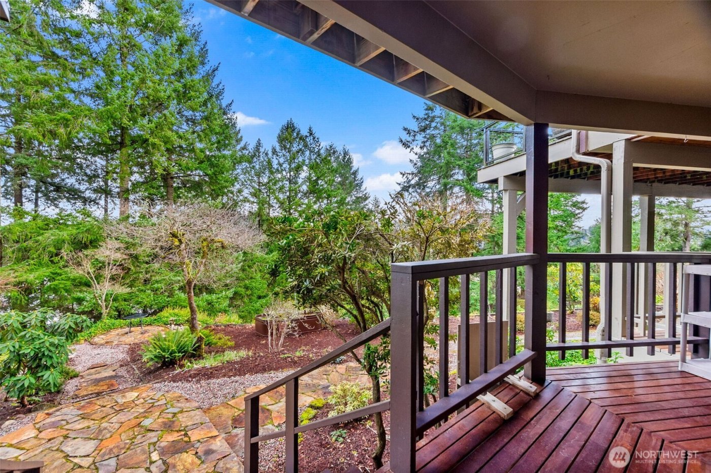 1406 Evergreen Park Lane SW, Olympia, WA 98502