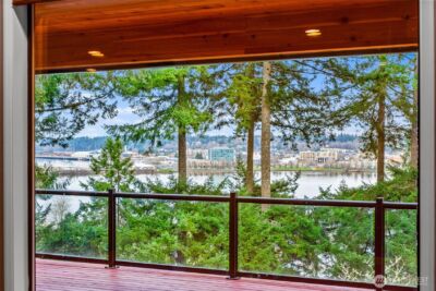 1406 Evergreen Park Lane SW, Olympia, WA 98502 - Photo 7