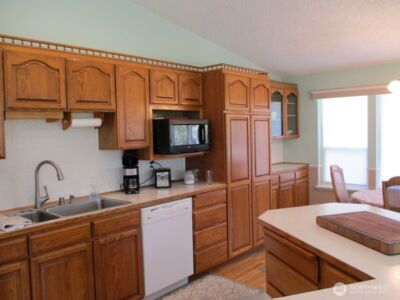 448 Octopus Avenue NE, Ocean Shores, WA 98569 - Photo 12