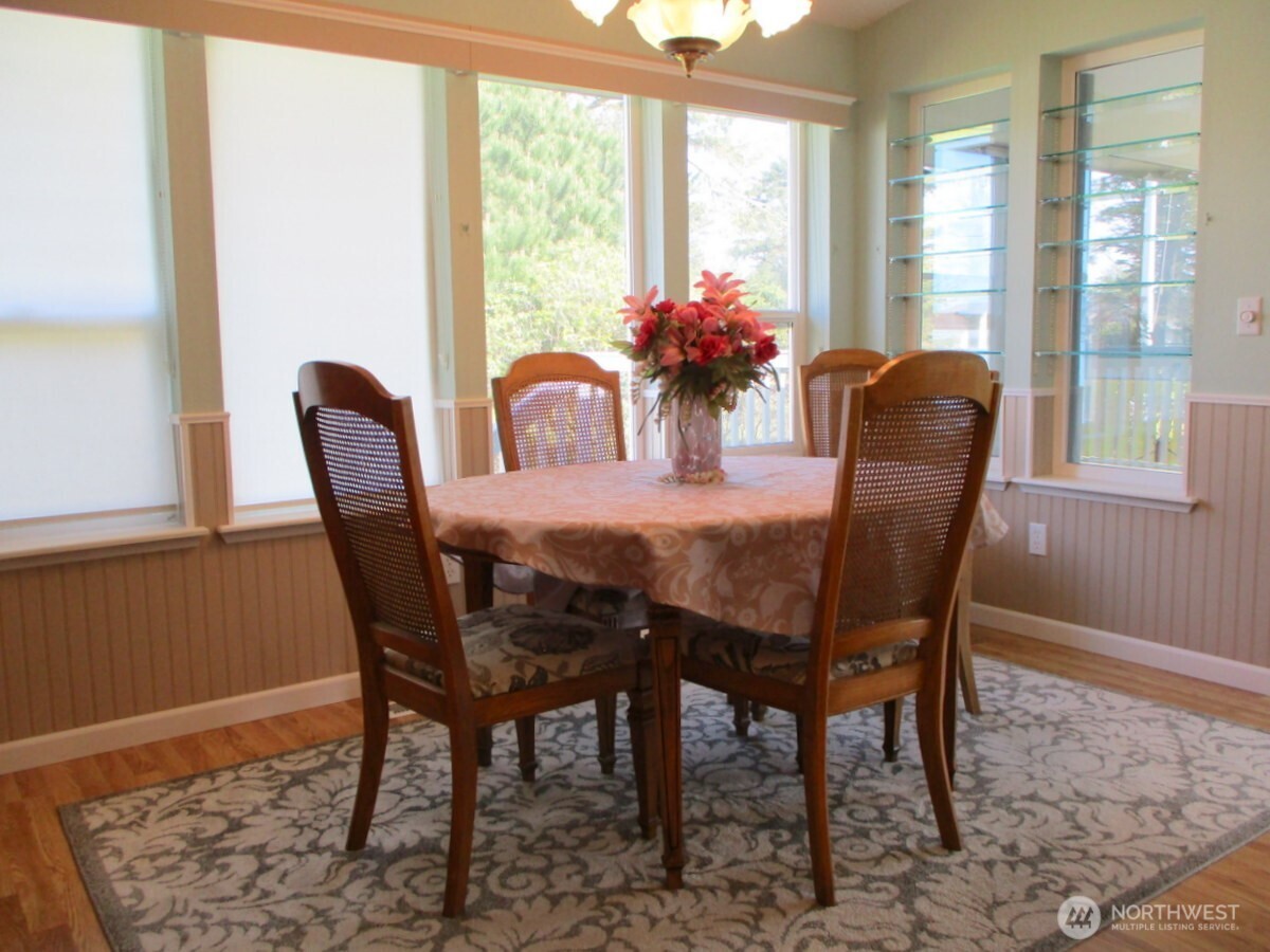 448 Octopus Avenue NE, Ocean Shores, WA 98569