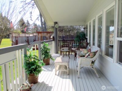 448 Octopus Avenue NE, Ocean Shores, WA 98569