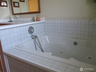 448 Octopus Avenue NE, Ocean Shores, WA 98569 - Photo 23