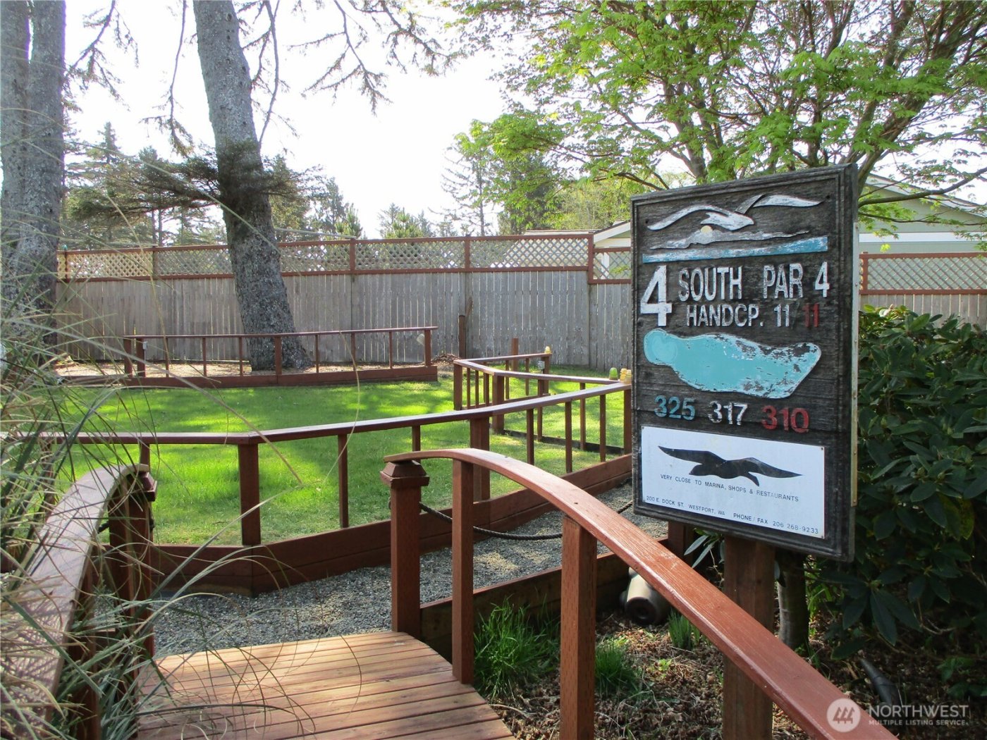 448 Octopus Avenue NE, Ocean Shores, WA 98569