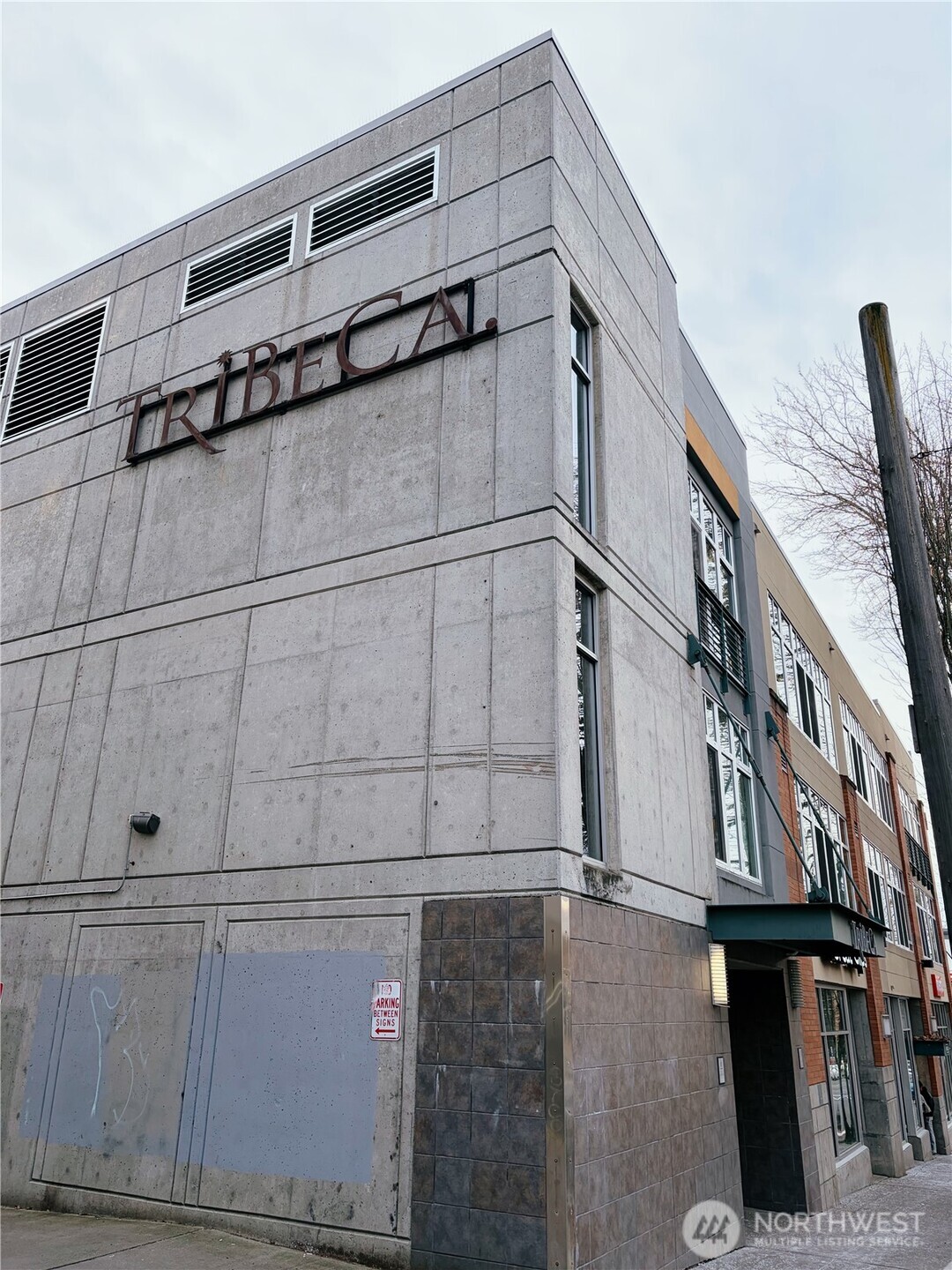 17 W Mercer Street #207, Seattle, WA 98119