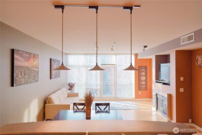 17 W Mercer Street #207, Seattle, WA 98119 - Photo 8