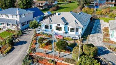 802 NW Krueger Street , Coupeville, WA 98239
