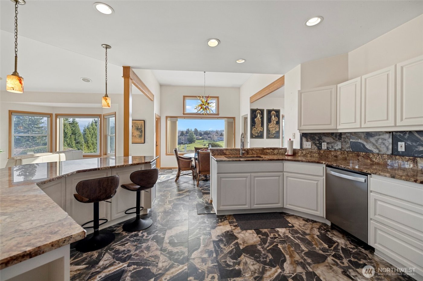 802 NW Krueger Street , Coupeville, WA 98239