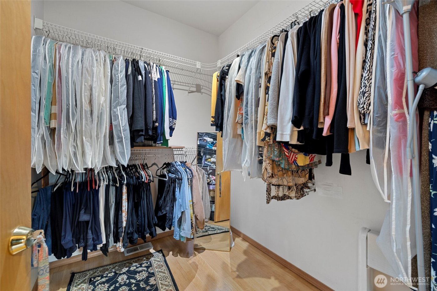 802 NW Krueger Street , Coupeville, WA 98239