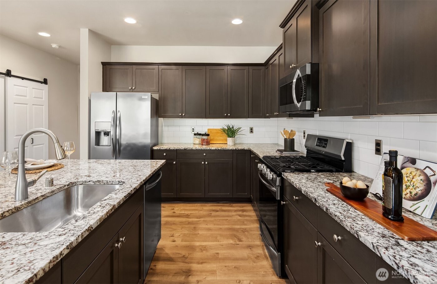 12611 37th Place NE, Lake Stevens, WA 98258