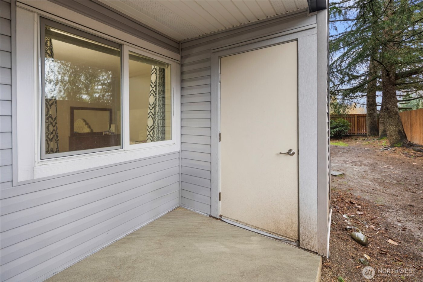 26339 116th Avenue SE #I-102, Kent, WA 98030-8463