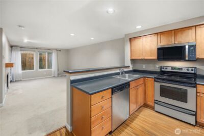 26339 116th Avenue SE #I-102, Kent, WA 98030-8463 - Photo 3