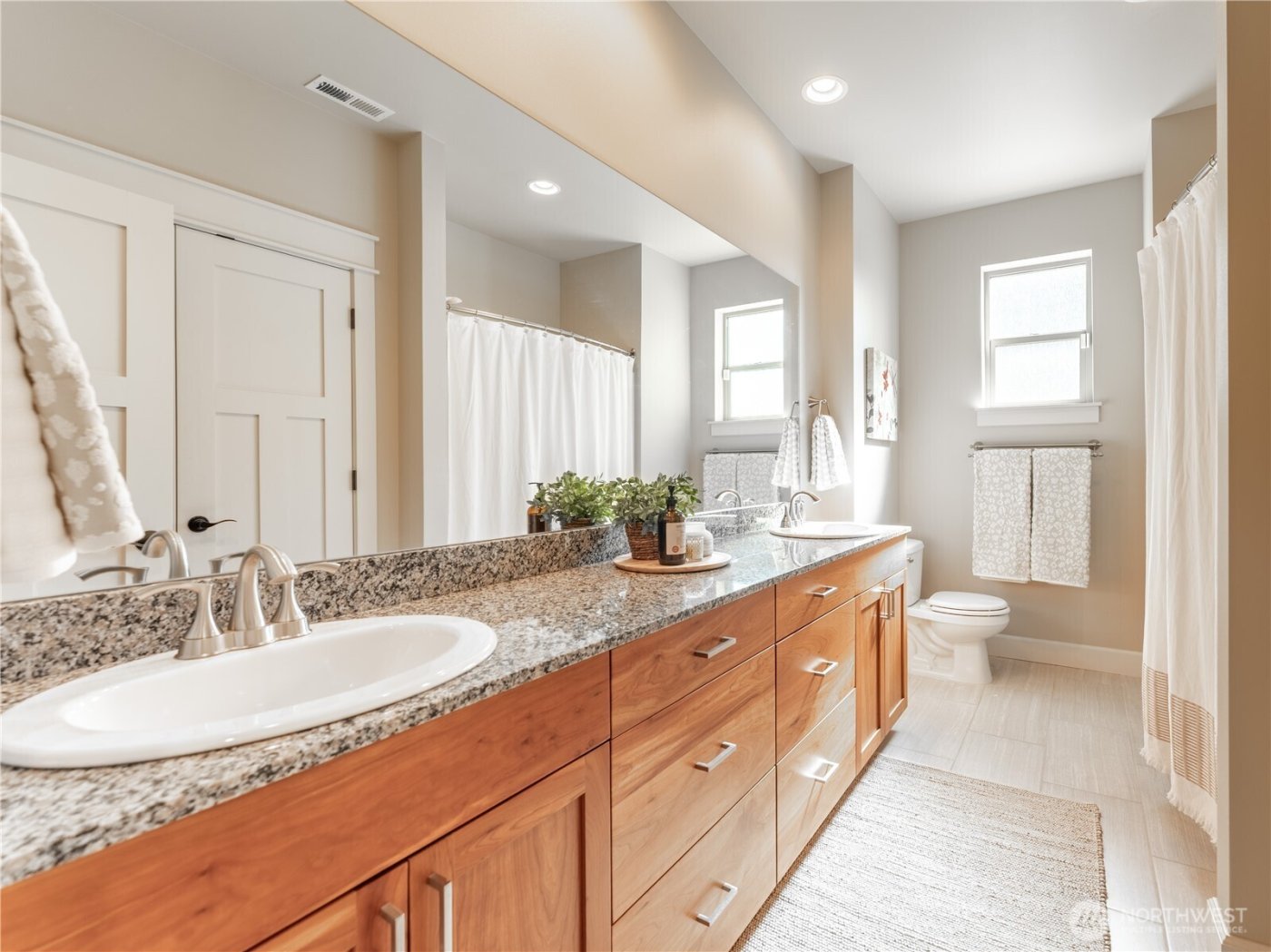 317 Stoneridge Drive , East Wenatchee, WA 98802