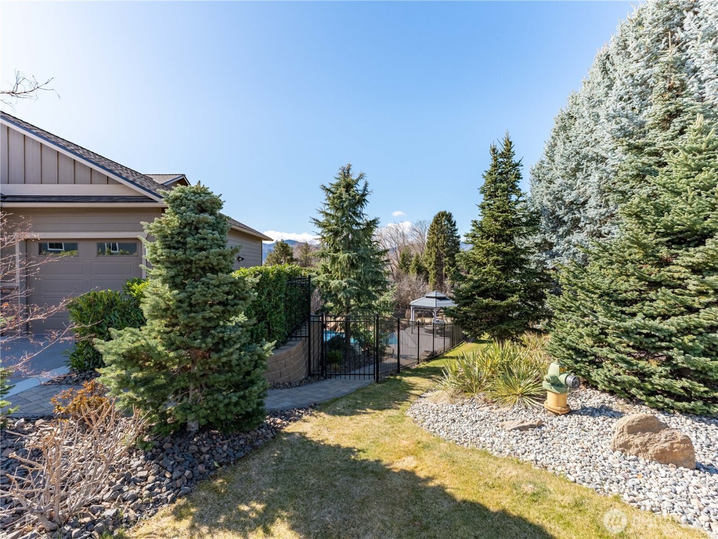 317 Stoneridge Drive , East Wenatchee, WA 98802