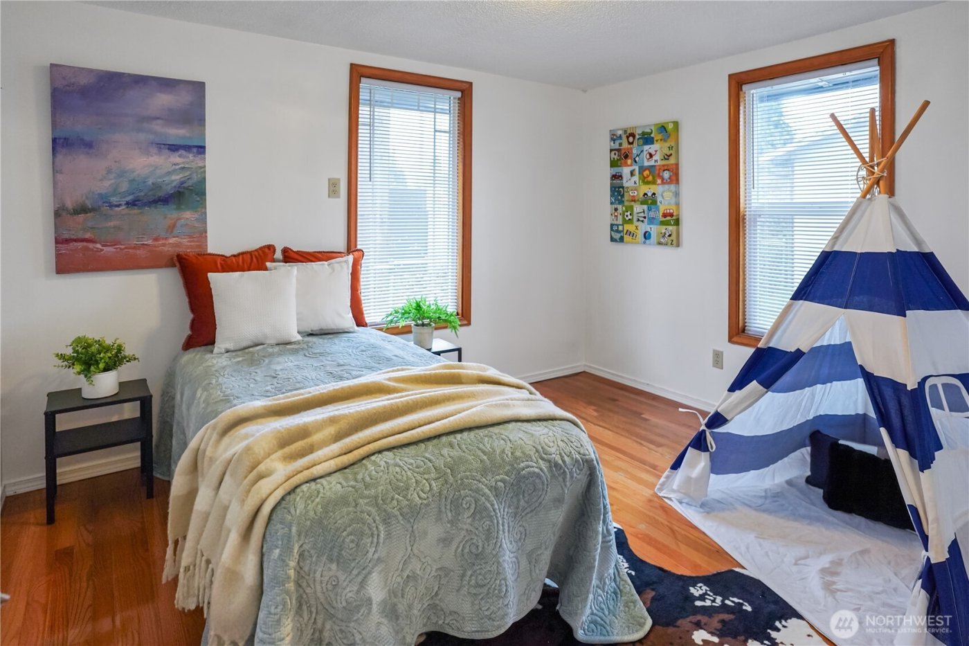 7660 S 126th Street , Seattle, WA 98178