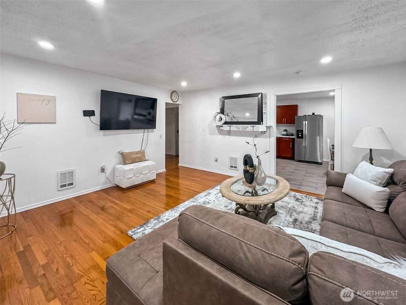 7660 S 126th Street , Seattle, WA 98178