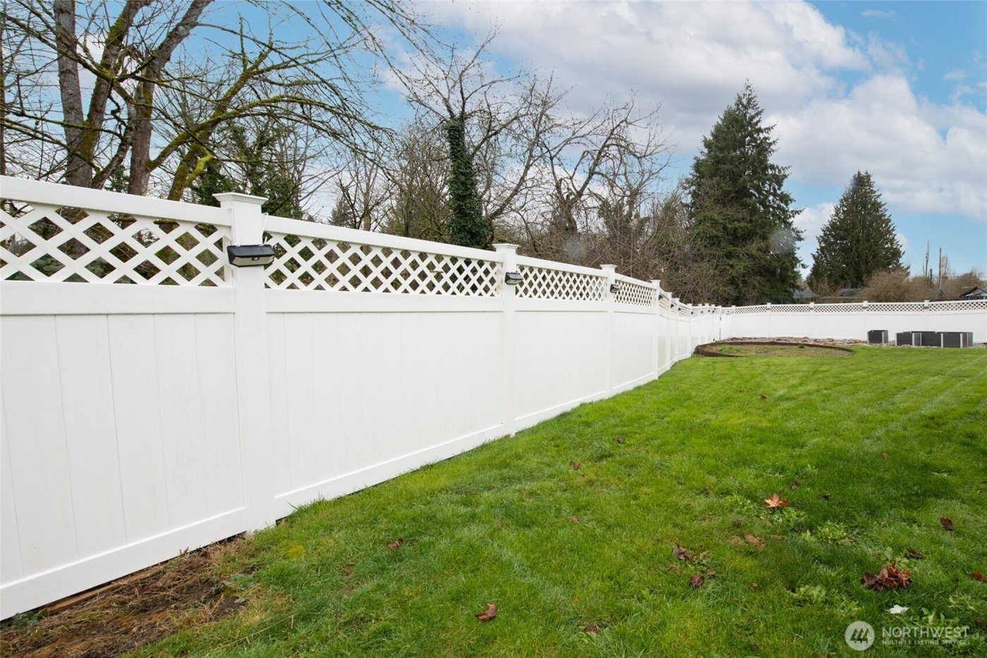 4348 E E Street , Tacoma, WA 98404