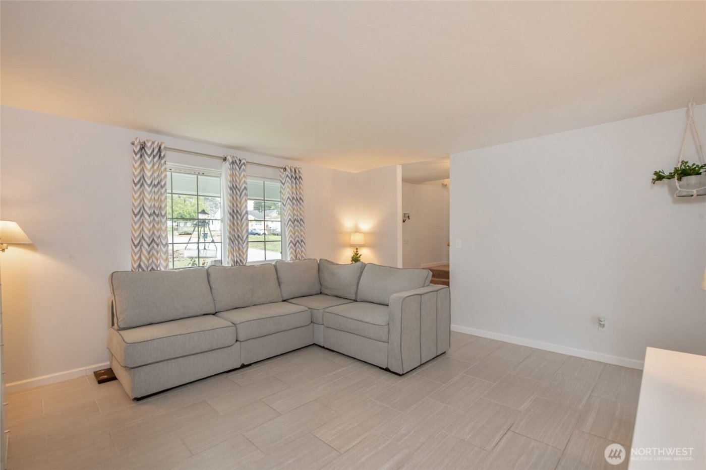 4348 E E Street , Tacoma, WA 98404