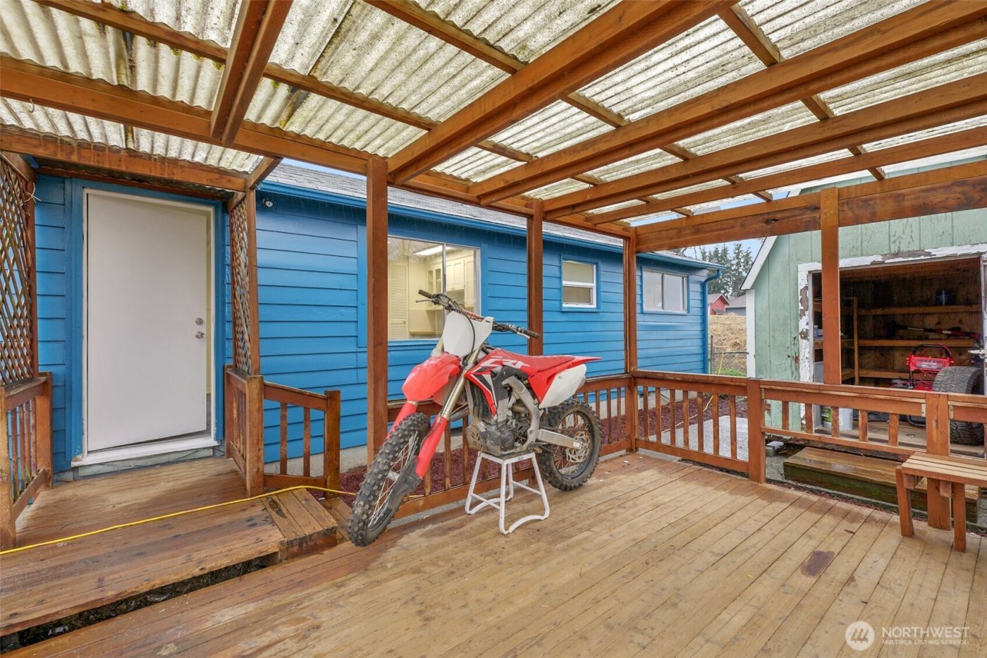 833 E Marine View Drive , Everett, WA 98201