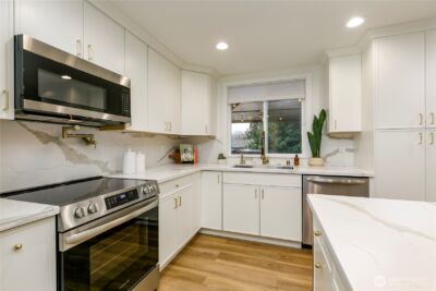 20323 12th Drive SE, Bothell, WA 98012 - Photo 10