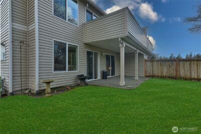 8833 1st Street NE #J-104, Lake Stevens, WA 98258