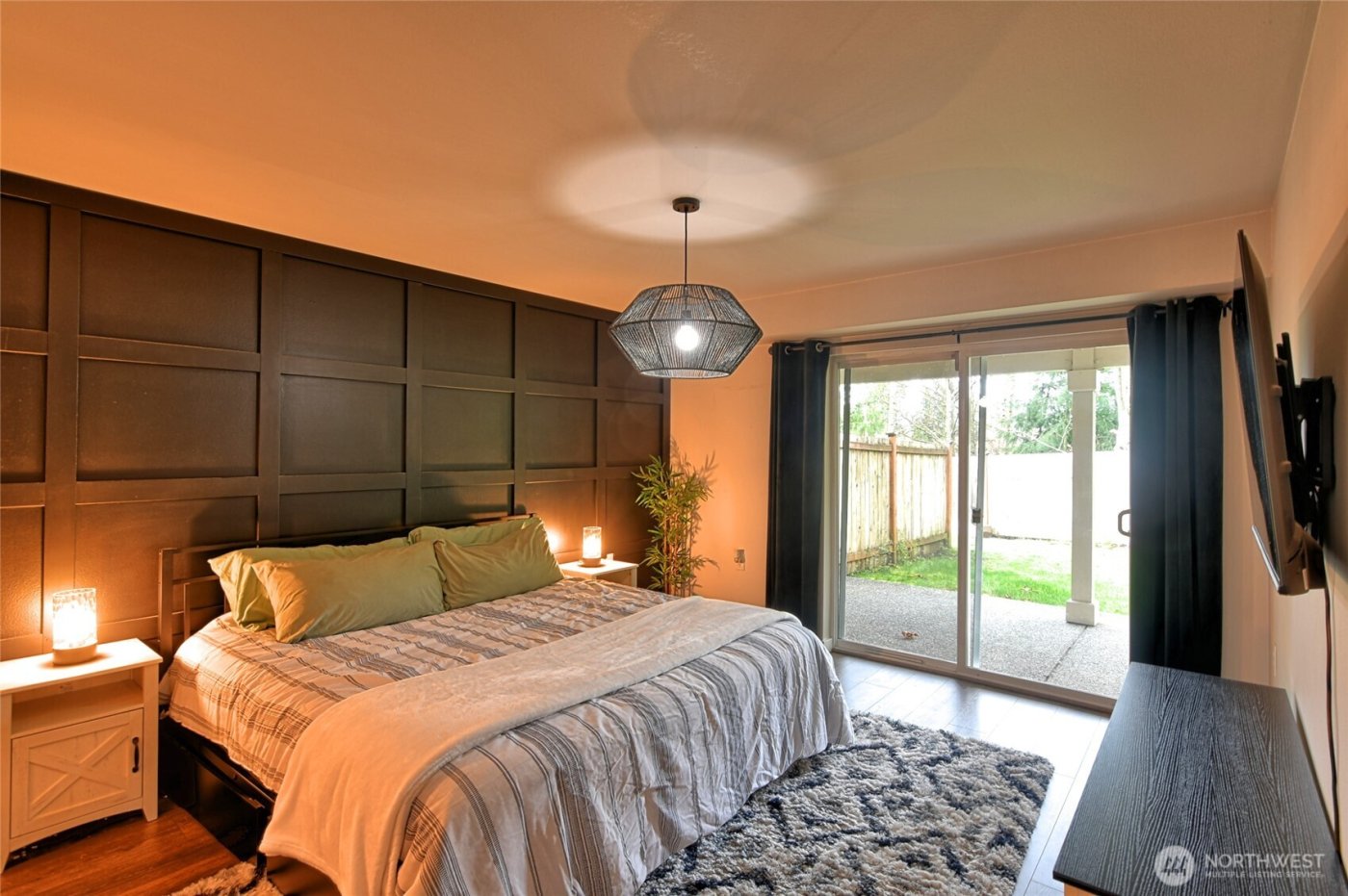 8833 1st Street NE #J-104, Lake Stevens, WA 98258