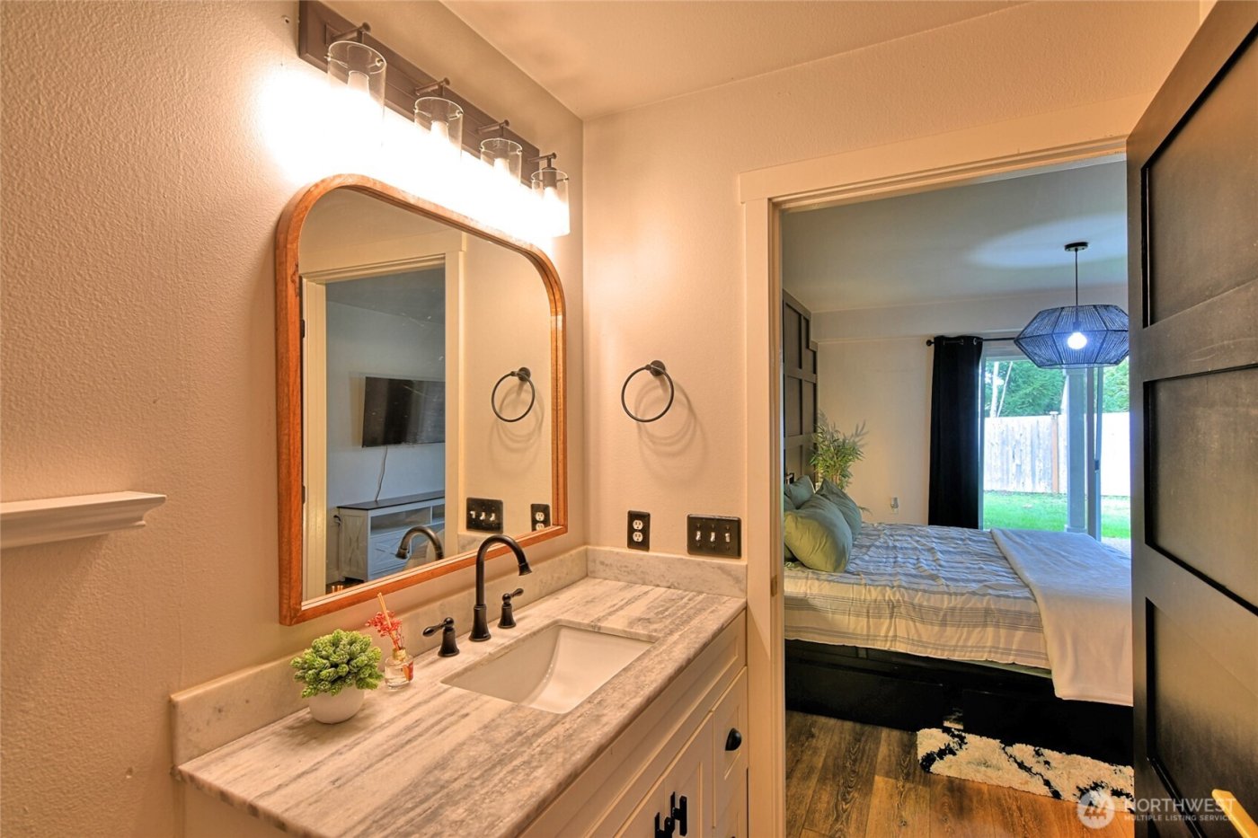 8833 1st Street NE #J-104, Lake Stevens, WA 98258