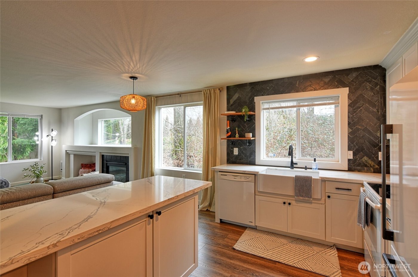 8833 1st Street NE #J-104, Lake Stevens, WA 98258