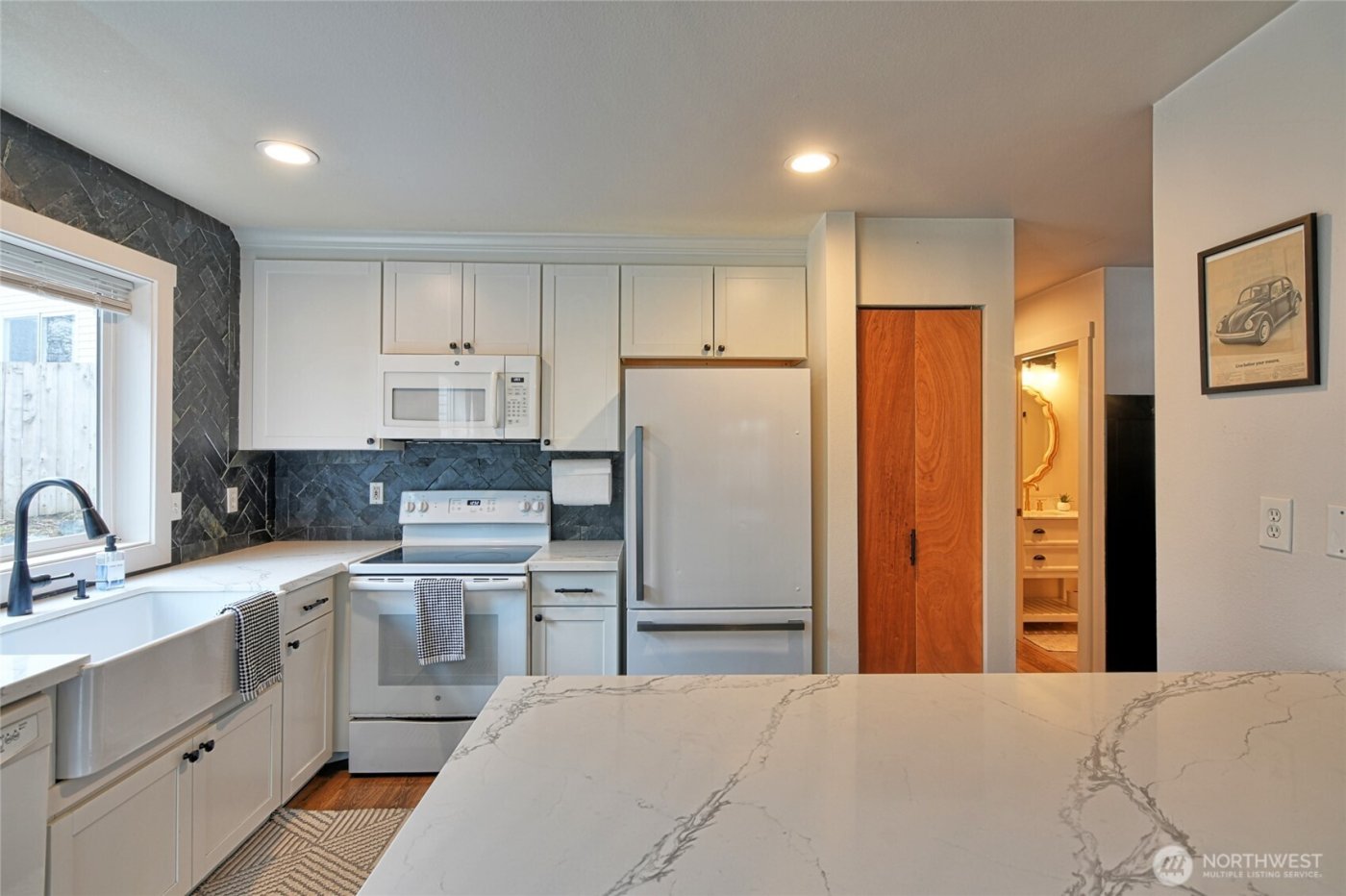 8833 1st Street NE #J-104, Lake Stevens, WA 98258