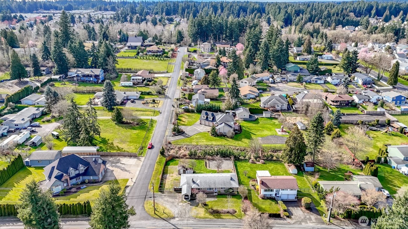 8520 Woodland Avenue E, Puyallup, WA 98371