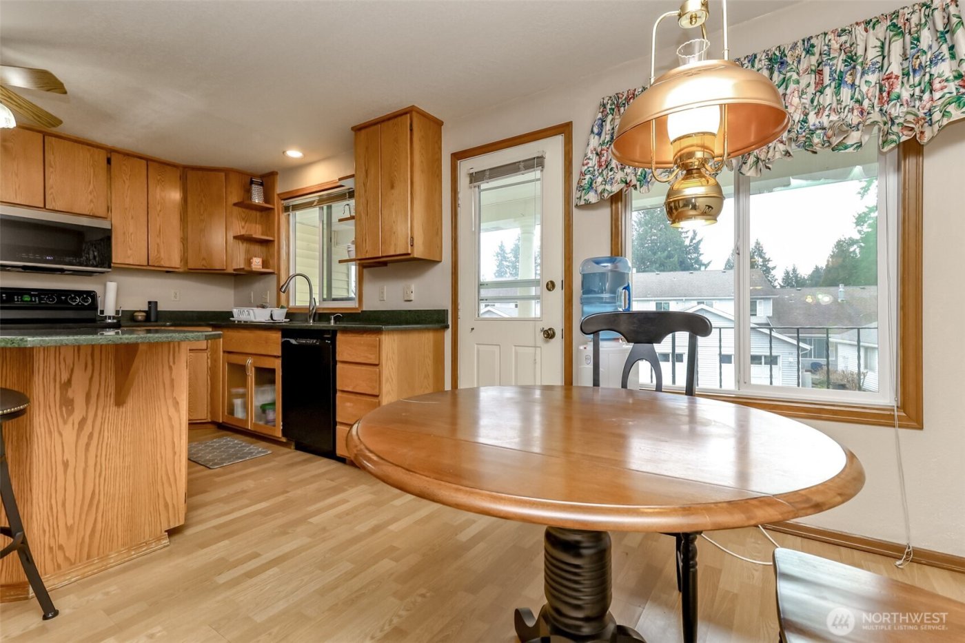 32612 3rd Place S #18C, Federal Way, WA 98003