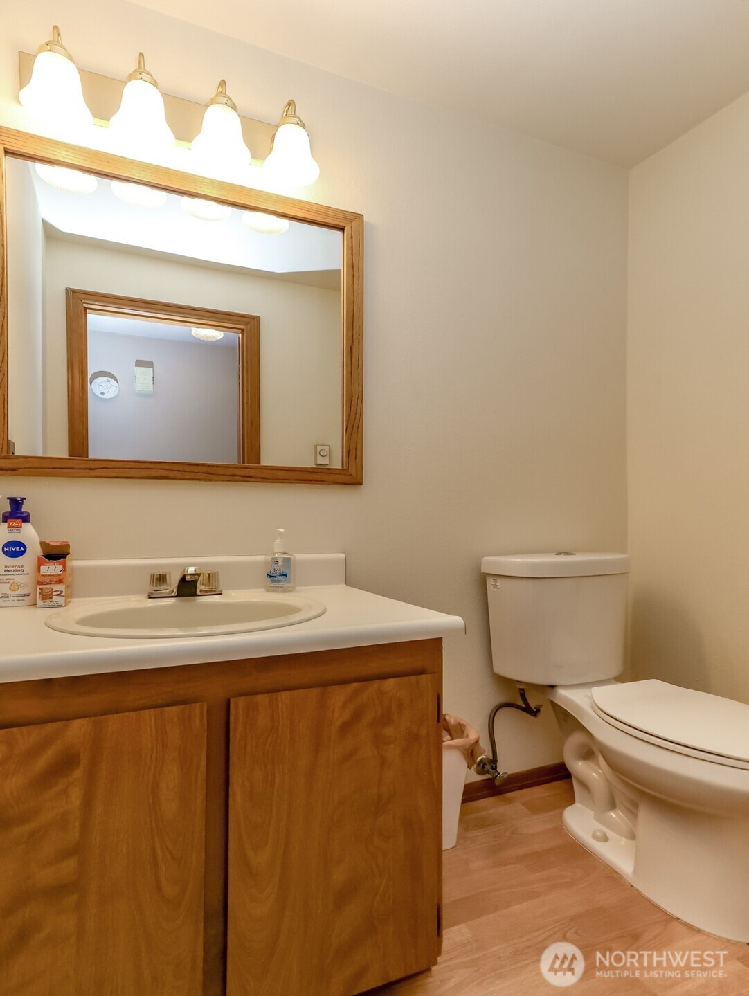 32612 3rd Place S #18C, Federal Way, WA 98003