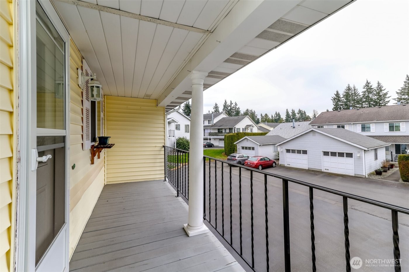 32612 3rd Place S #18C, Federal Way, WA 98003