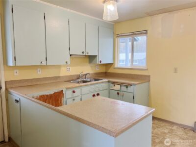 728 Sunrise Drive , Omak, WA 98841 - Photo 3