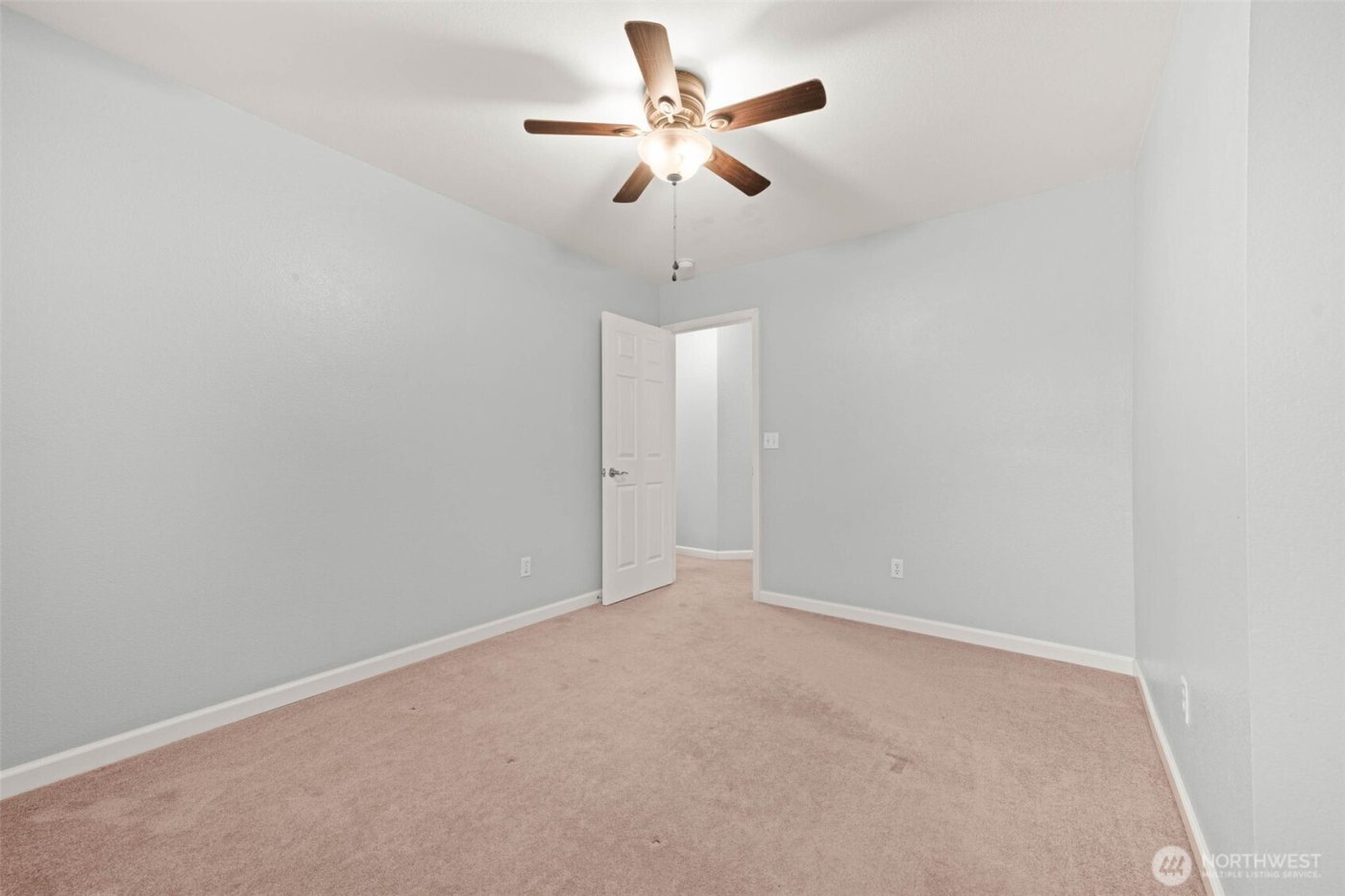 5408 Park Place Loop SE, Lacey, WA 98503