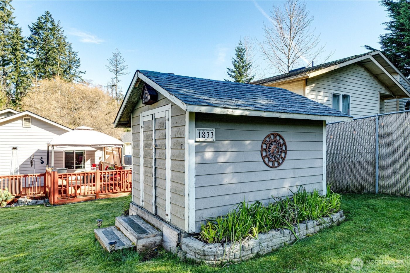 1833 W 12th Street , Port Angeles, WA 98363