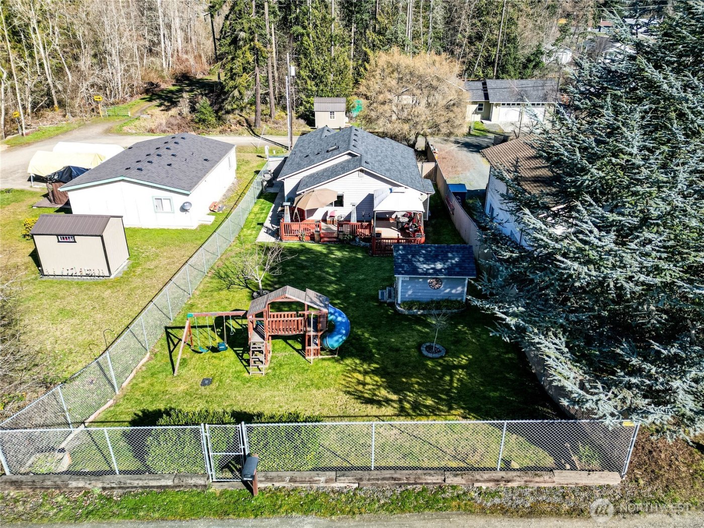1833 W 12th Street , Port Angeles, WA 98363