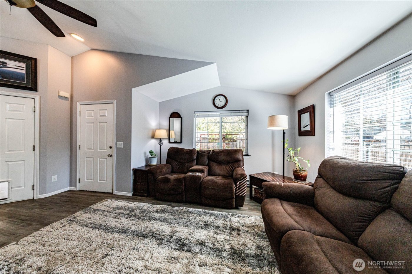 1833 W 12th Street , Port Angeles, WA 98363