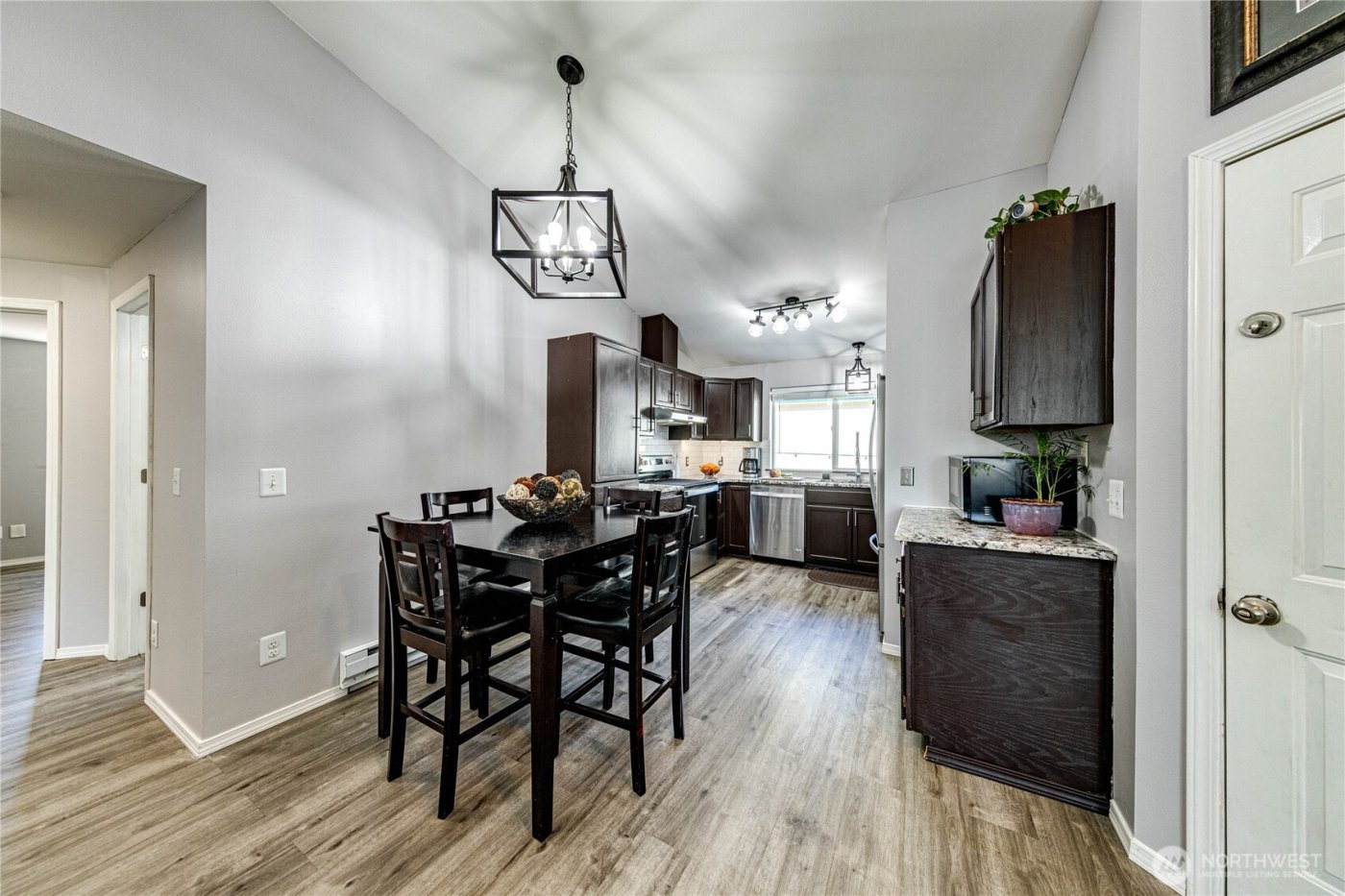 1833 W 12th Street , Port Angeles, WA 98363