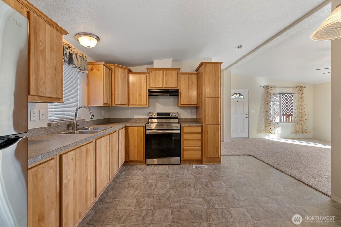 225 NE Ernst Street #73, Oak Harbor, WA 98277