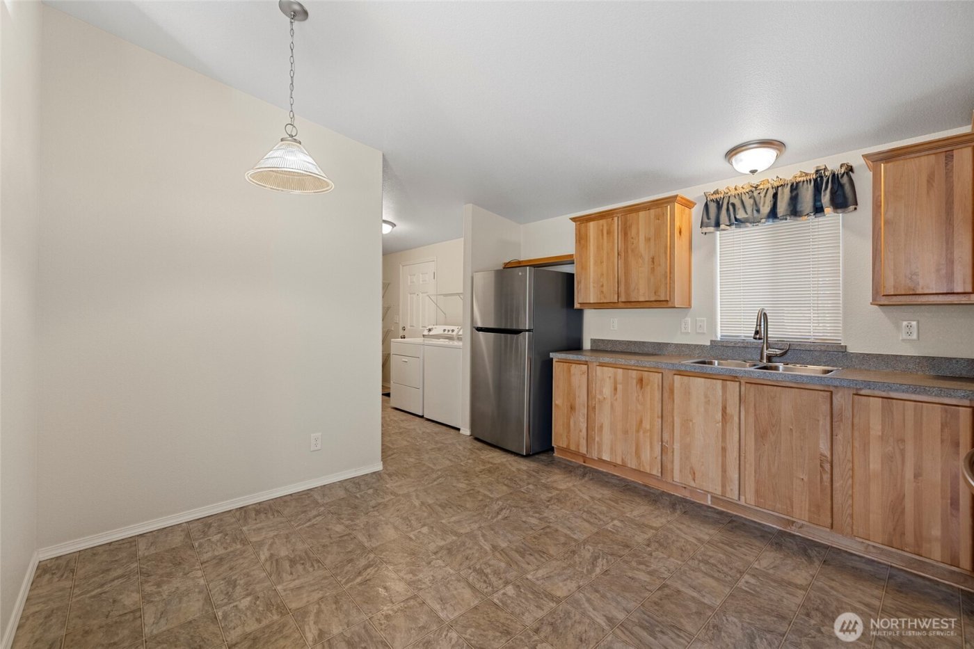 225 NE Ernst Street #73, Oak Harbor, WA 98277