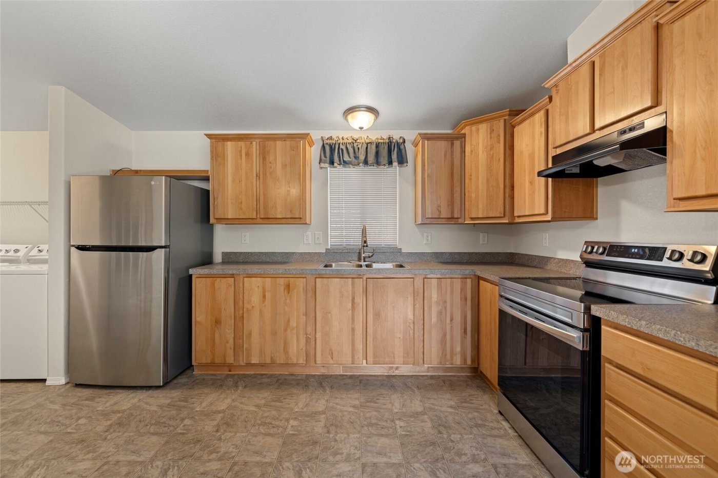 225 NE Ernst Street #73, Oak Harbor, WA 98277