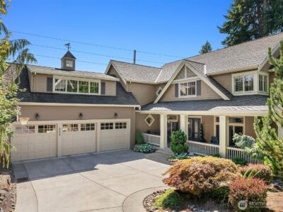805 92nd Avenue NE, Bellevue, WA 98004
