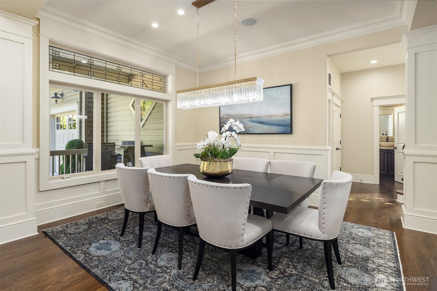 805 92nd Avenue NE, Bellevue, WA 98004