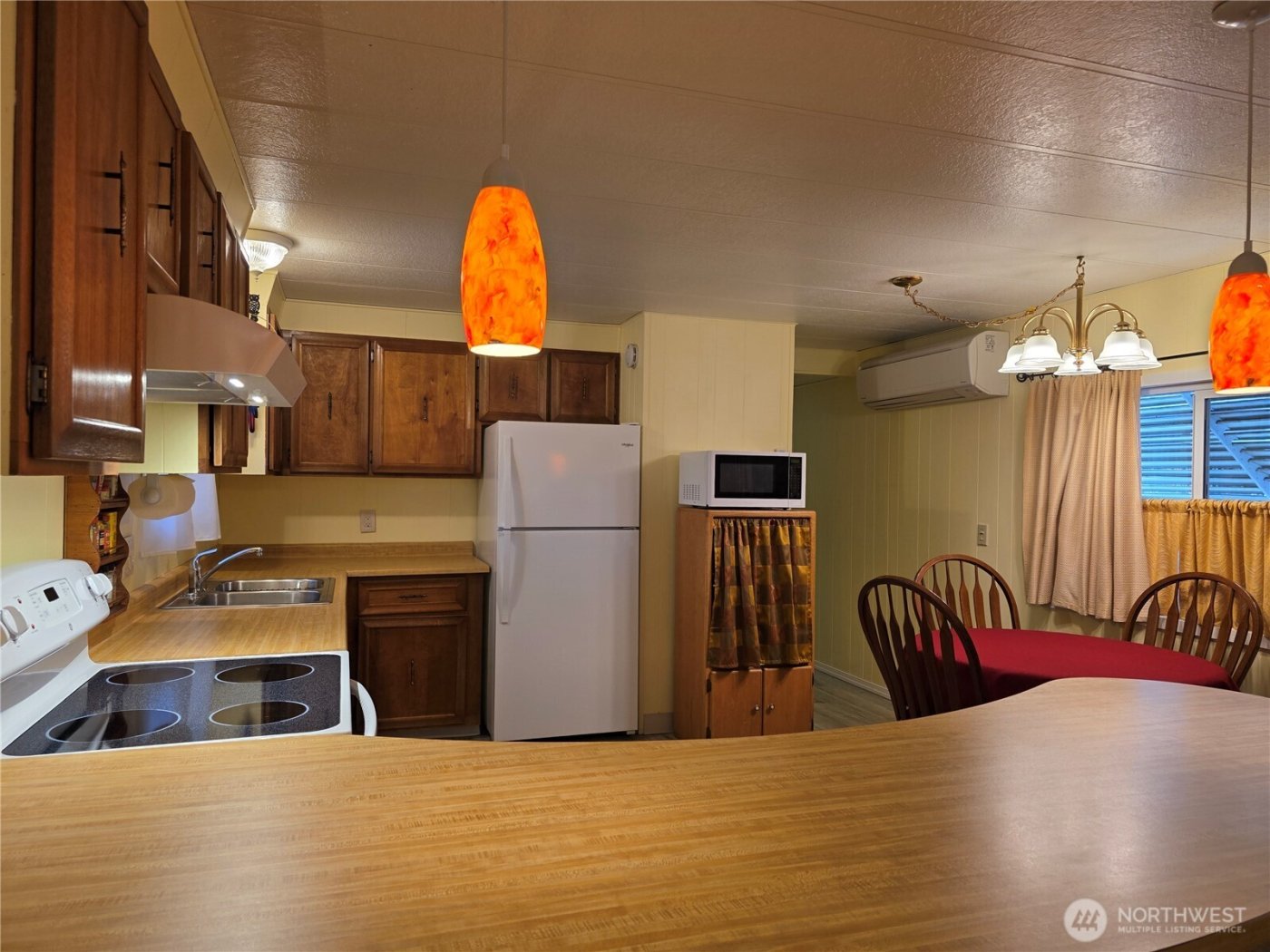 1965 West side Hwy #19, Kelso, WA 98626