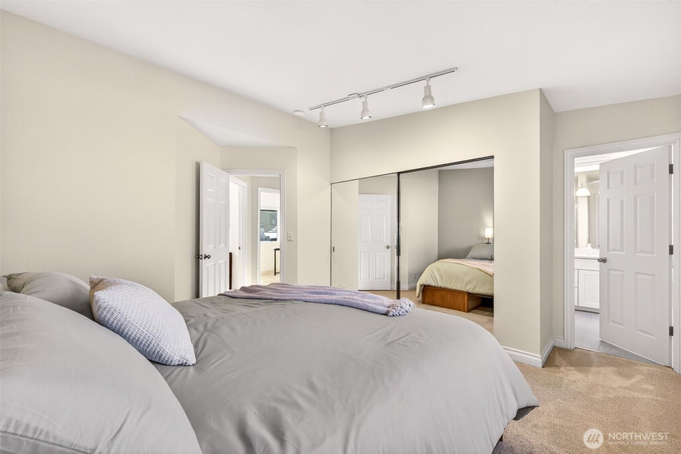 13603 179th Avenue NE, Redmond, WA 98052