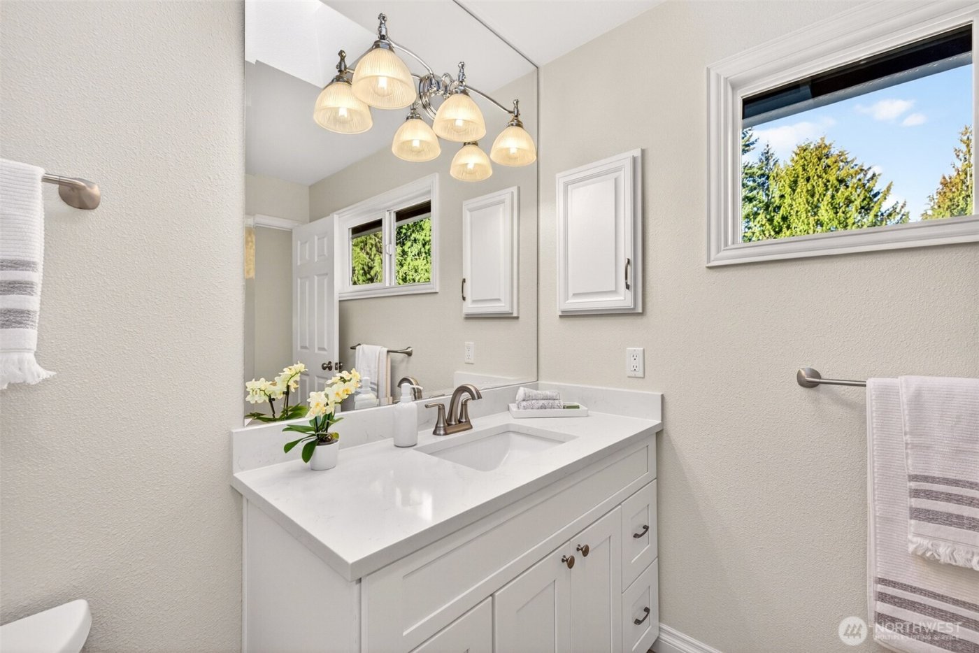 13603 179th Avenue NE, Redmond, WA 98052