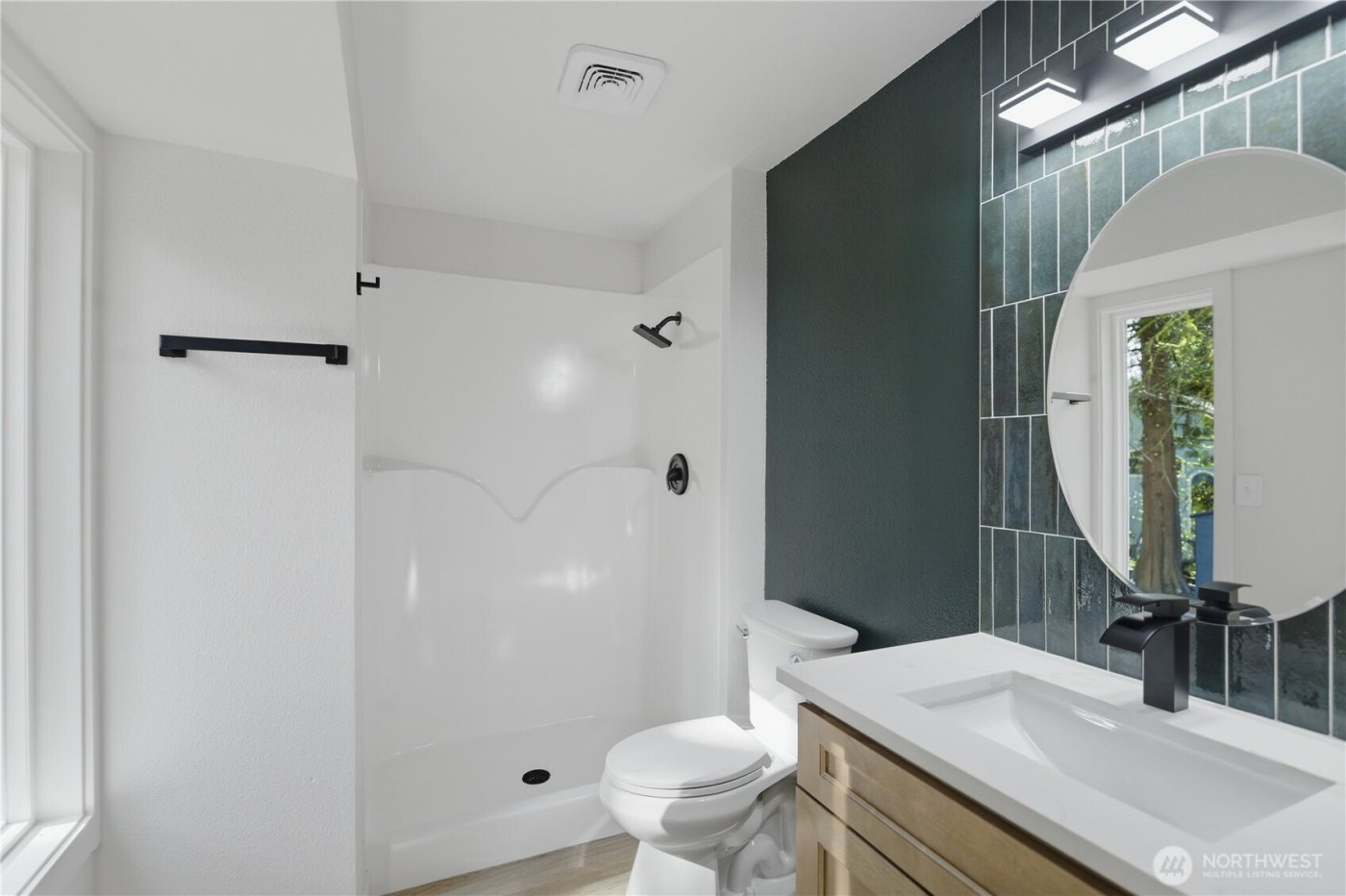 5205 59th Court SW, Olympia, WA 98512