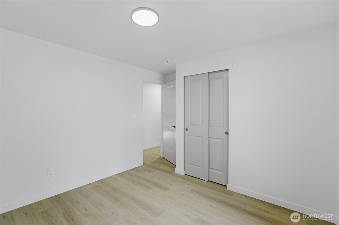 5205 59th Court SW, Olympia, WA 98512