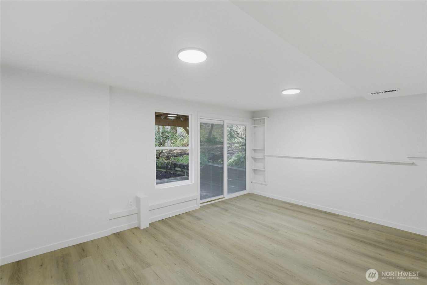 5205 59th Court SW, Olympia, WA 98512