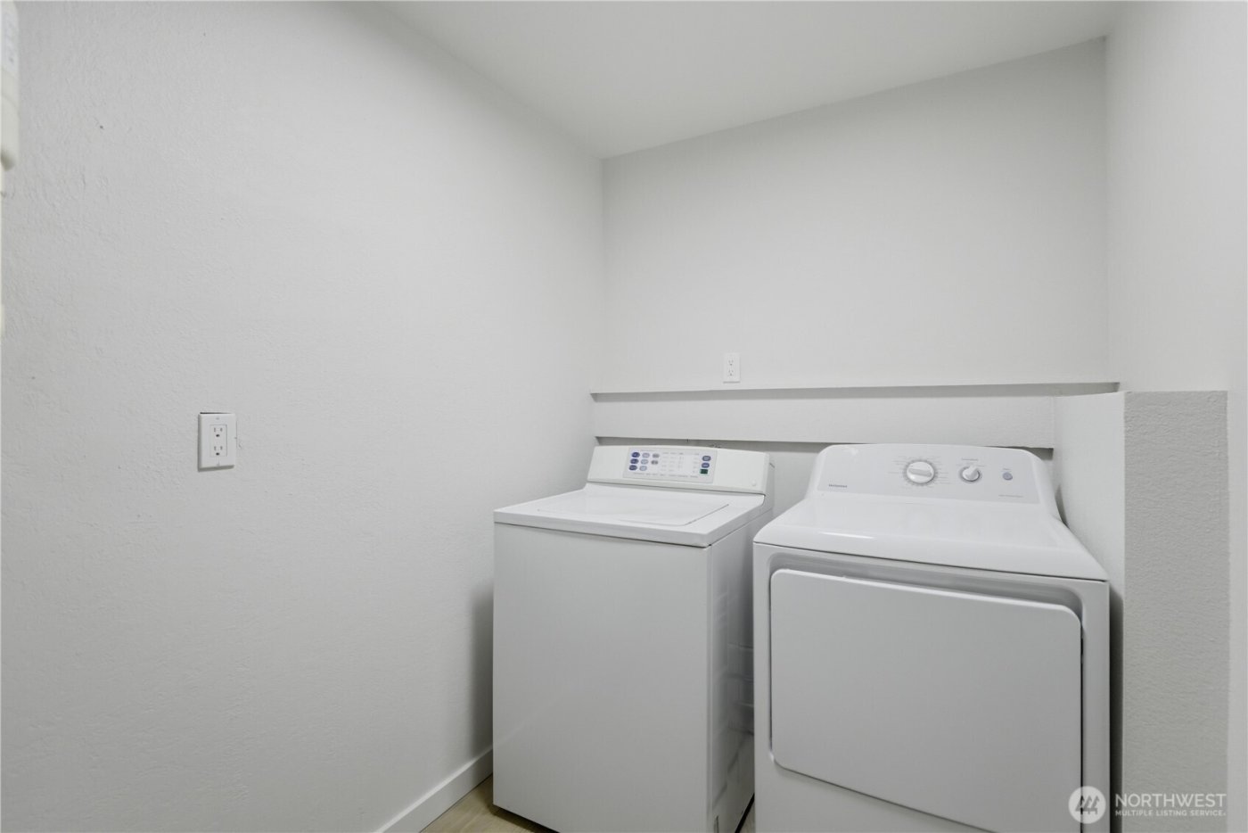 5205 59th Court SW, Olympia, WA 98512